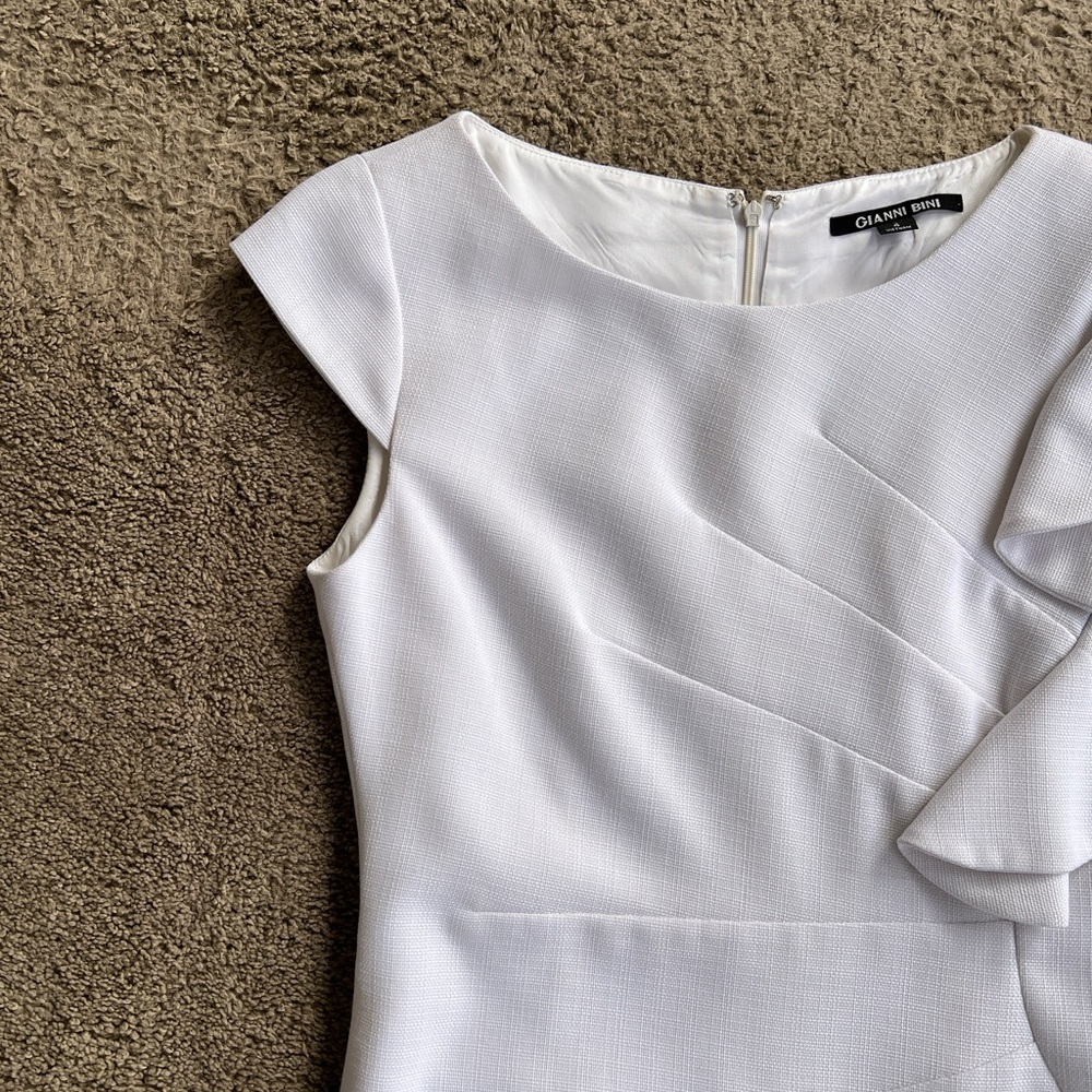 NWT Gianni Bini Irene White Cap Sleeve Ruffle Short Dress 4 - Picture 7 of 12